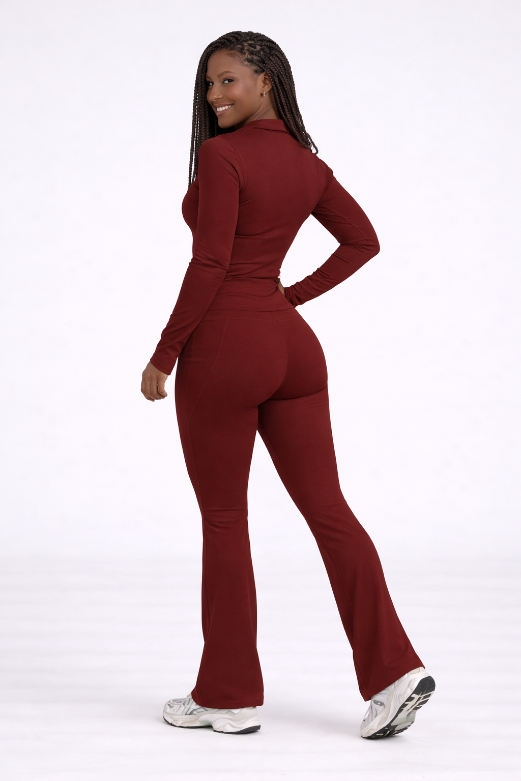 FlowFit Set – Zip Top & Flared Legging Sport Set