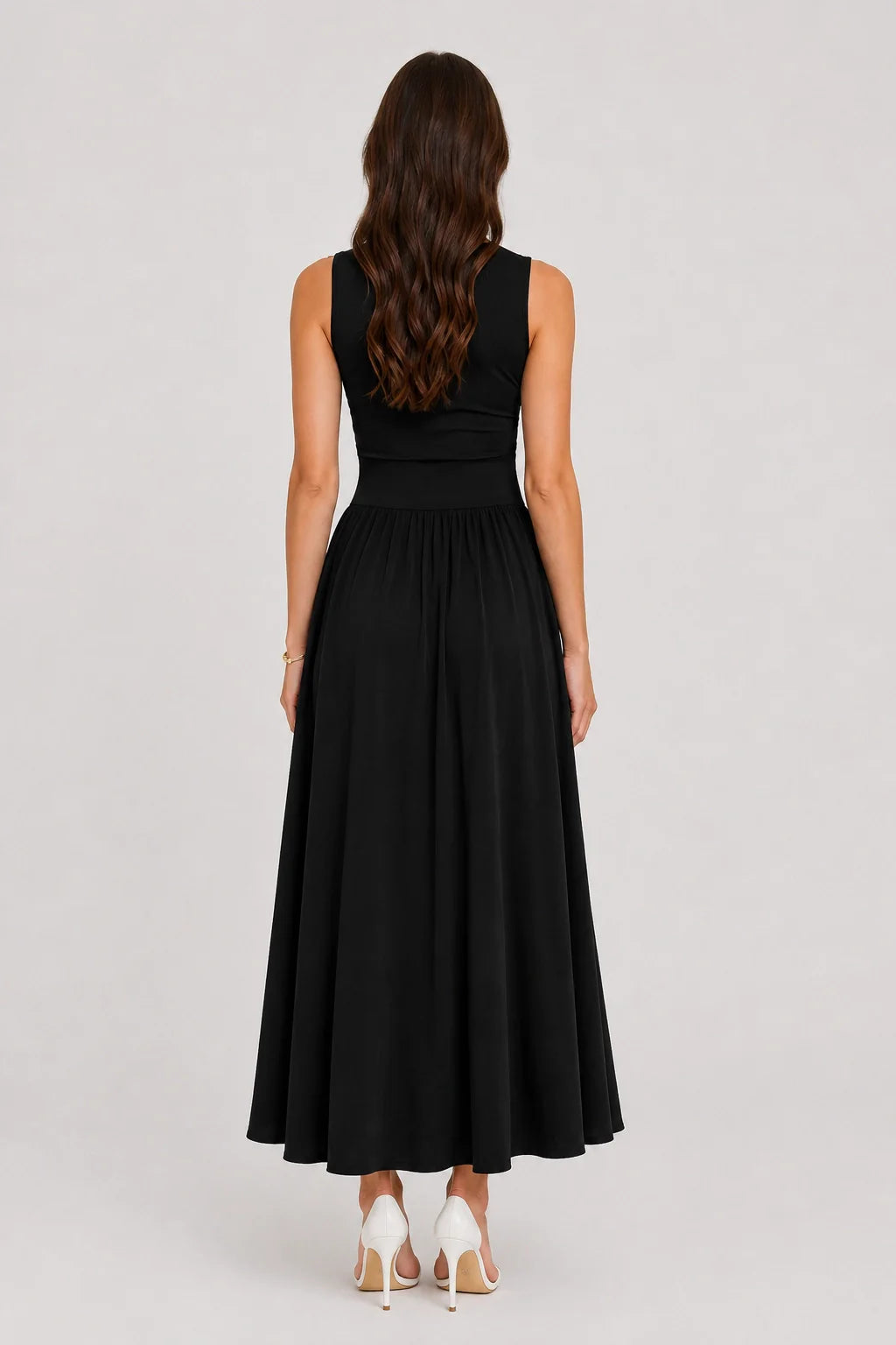 Velouria Dress – Elegant Sleeveless Fitted Maxi Dress